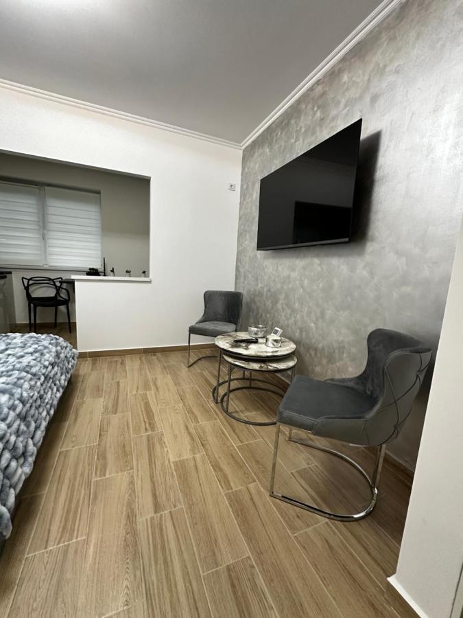 Luxury Studio 7 Roşu Exterior foto